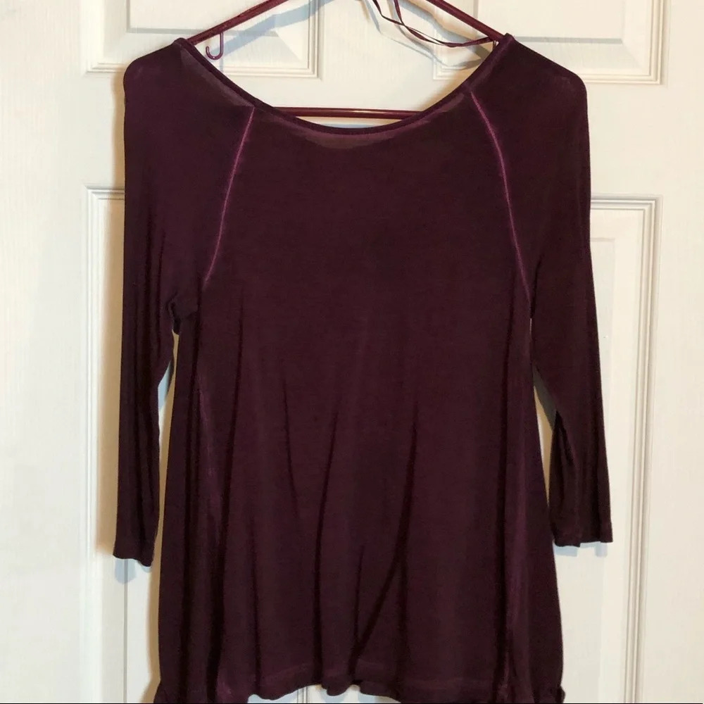 Cloud Chaser Women’s XS Burgandy 3/4 Sleeve T-shirt Swing Blouse GUC Y2K